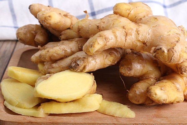 姜湯可以和藥一起喝嗎 不建議這么做 姜湯可以和藥一起喝嗎 不建議這么做