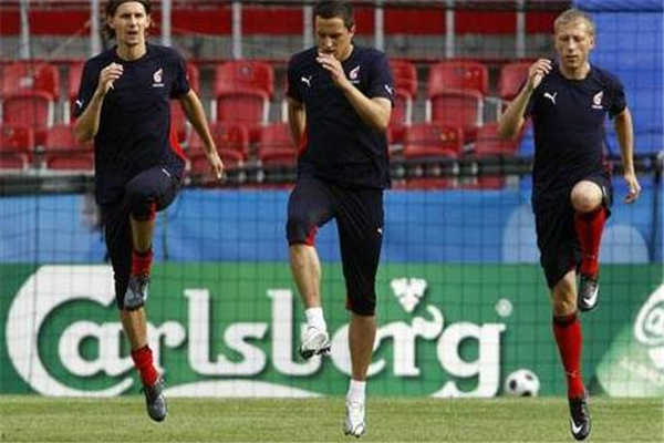 高抬腿可以瘦肚子嗎 要掌握正確姿勢(shì)