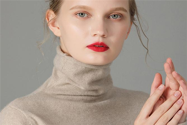 羊絨衫為什么會縮水 清洗方法很關(guān)鍵 羊絨衫為什么會縮水 清洗方法很關(guān)鍵