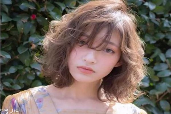 2019年最火的頭發(fā)顏色 2019必火的發(fā)色推薦 2019年最火的頭發(fā)顏色 2019必火的發(fā)色推薦