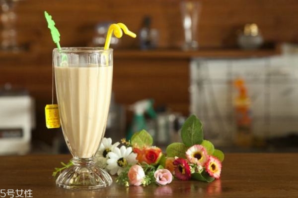 孕婦能喝奶茶嗎 孕婦喝奶茶的危害 孕婦能喝奶茶嗎 孕婦喝奶茶的危害