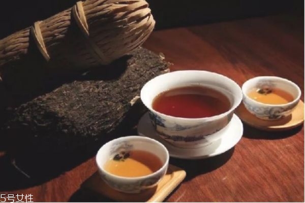 黑茶怎么喝最養(yǎng)生 黑茶功效及喝法 黑茶怎么喝最養(yǎng)生 黑茶功效及喝法