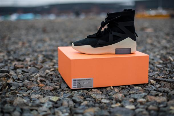 耐克air fear of god 1開箱測評 新一代鞋王 耐克air fear of god 1開箱測評 新一代鞋王