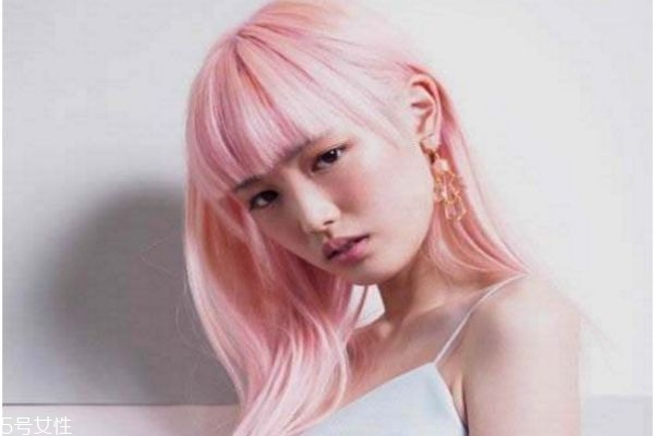 2019年最火的頭發(fā)顏色 2019必火的發(fā)色推薦 2019年最火的頭發(fā)顏色 2019必火的發(fā)色推薦