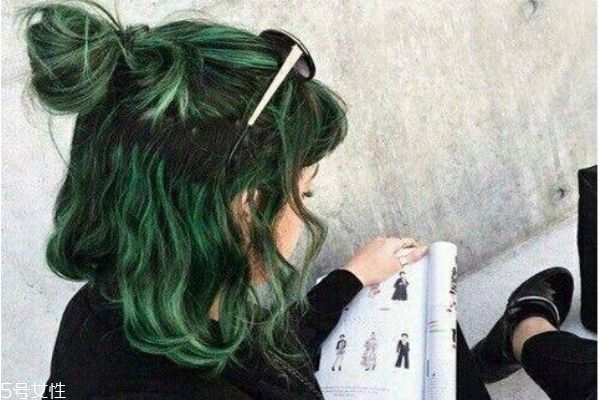 2019年最火的頭發(fā)顏色 2019必火的發(fā)色推薦 2019年最火的頭發(fā)顏色 2019必火的發(fā)色推薦