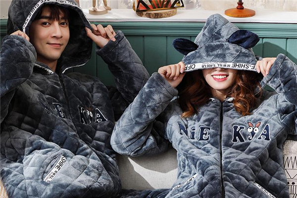 冬天穿厚睡衣睡覺會難受嗎 會影響睡眠 冬天穿厚睡衣睡覺會難受嗎 會影響睡眠