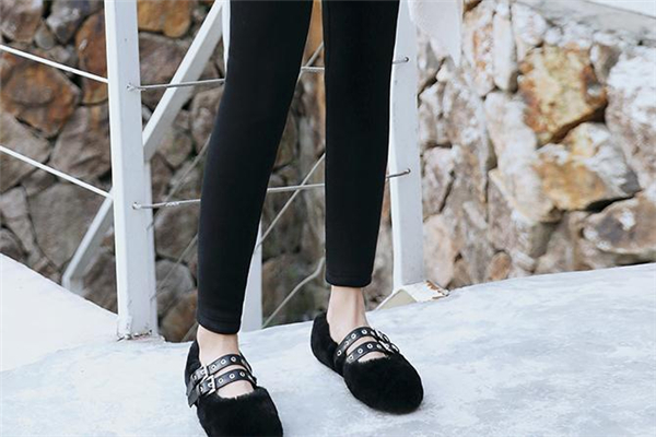 打底褲可以用洗衣機(jī)洗嗎 會影響彈性 打底褲可以用洗衣機(jī)洗嗎 會影響彈性