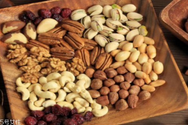 孕婦能吃杏仁嗎 最好不要吃 孕婦能吃杏仁嗎 最好不要吃