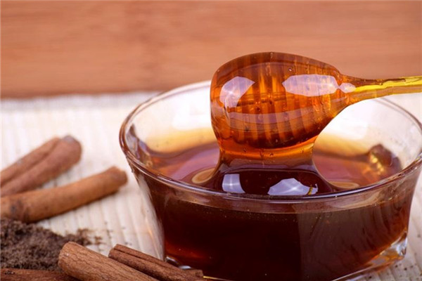 蜂蜜的等級(jí)如何劃分 一等蜜最佳 蜂蜜的等級(jí)如何劃分 一等蜜最佳