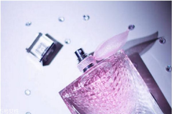 蘭蔻美麗人生香水怎么樣 蘭蔻新美麗人生香水味道 蘭蔻美麗人生香水怎么樣 蘭蔻新美麗人生香水味道