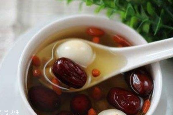 桂圓雞蛋湯的做法 桂圓雞蛋湯的功效 桂圓雞蛋湯的做法 桂圓雞蛋湯的功效