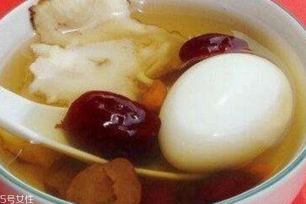 桂圓雞蛋湯的做法 桂圓雞蛋湯的功效 桂圓雞蛋湯的做法 桂圓雞蛋湯的功效