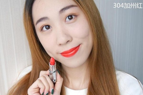 紀梵希小羊皮口紅哪個顏色最經(jīng)典 top3選手對比圖 紀梵希小羊皮口紅哪個顏色最經(jīng)典 top3選手對比圖