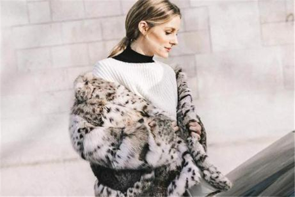 2019年流行什么毛衣 這三件不能錯過 2019年流行什么毛衣 這三件不能錯過