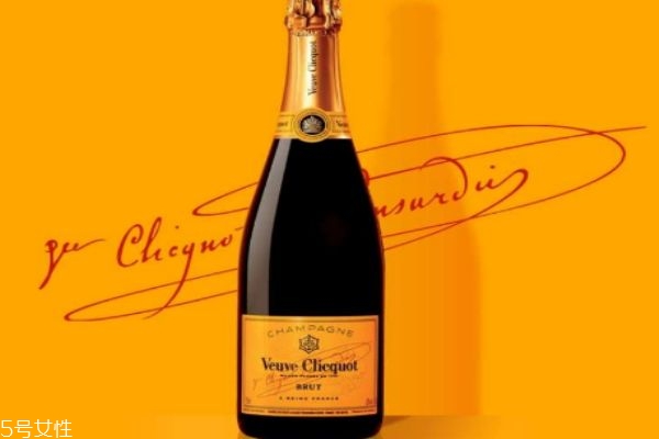 香檳需要醒酒嗎 什么是醒酒 香檳需要醒酒嗎 什么是醒酒