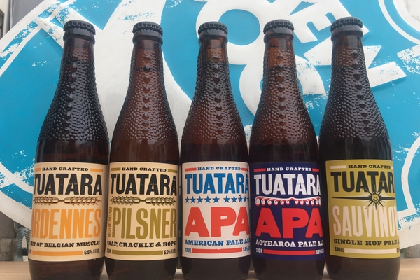 啤酒能澆花嗎 不失為一種好花肥 啤酒能澆花嗎 不失為一種好花肥