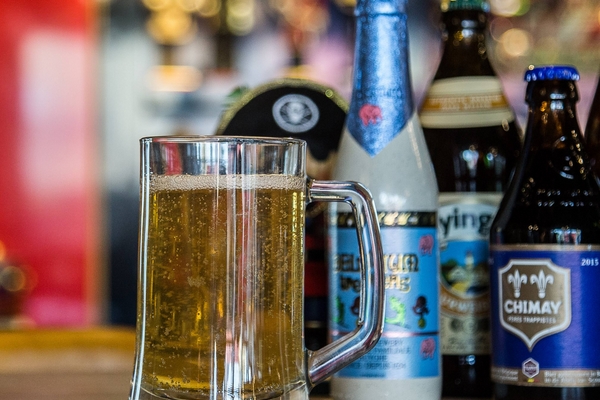 啤酒能染發(fā)嗎 有這個功效 啤酒能染發(fā)嗎 有這個功效