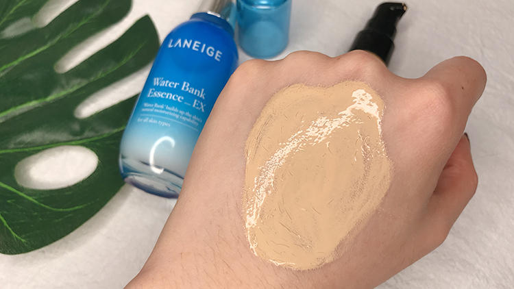 粉底液干可以加精油嗎 具體產(chǎn)品混合方案 粉底液干可以加精油嗎 具體產(chǎn)品混合方案