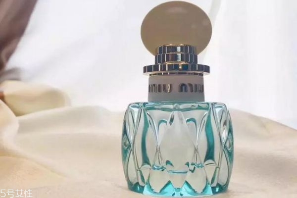 花香調(diào)麝香香水有哪些 零差評的香水盤點 花香調(diào)麝香香水有哪些 零差評的香水盤點