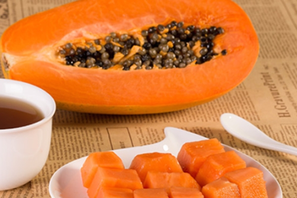 男的吃木瓜會豐胸嗎 肯定不會 男的吃木瓜會豐胸嗎 肯定不會