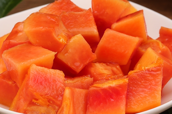 男的吃木瓜會豐胸嗎 肯定不會 男的吃木瓜會豐胸嗎 肯定不會