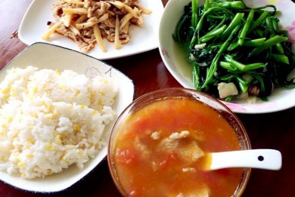 營養(yǎng)午餐應該吃些什么?四個標準要知道 營養(yǎng)午餐應該吃些什么?四個標準要知道