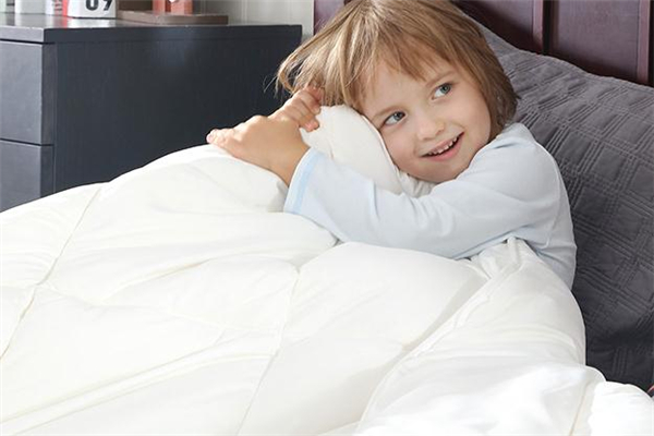 羊絨被能水洗嗎 不建議水洗 羊絨被能水洗嗎 不建議水洗