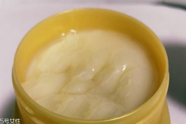 絲蓓綺發(fā)膜和Fino發(fā)膜 絲蓓綺更適合懶人 絲蓓綺發(fā)膜和Fino發(fā)膜 絲蓓綺更適合懶人