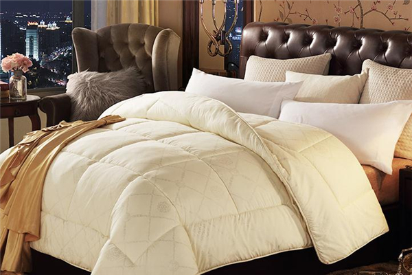 羊毛被暖和嗎 保暖效果非常好 羊毛被暖和嗎 保暖效果非常好