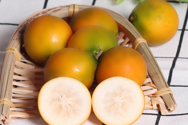 金桔的正確吃法 教你幾種吃法 金桔的正確吃法 教你幾種吃法