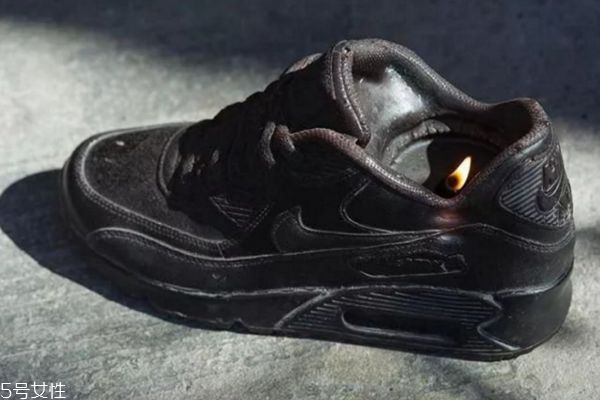 香薰哪個(gè)味道最好 這些小眾香薰值得買 香薰哪個(gè)味道最好 這些小眾香薰值得買