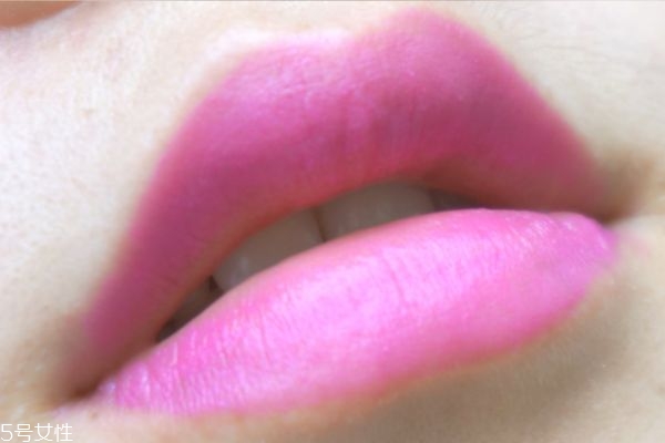 香奈兒44號最好看嗎 香奈兒44號口紅試色 香奈兒44號最好看嗎 香奈兒44號口紅試色