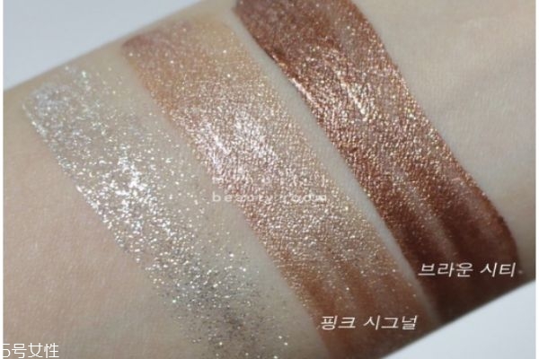 液體眼影用什么暈開 用指腹暈開 液體眼影用什么暈開 用指腹暈開