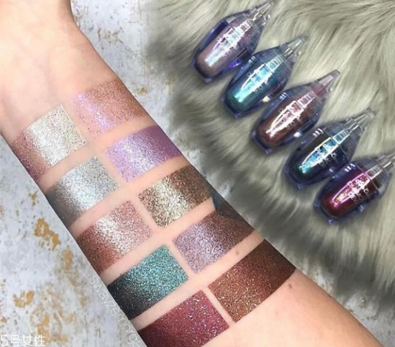 獨角獸液體眼影蜜怎么樣 lime crime獨角獸金屬液體眼影 獨角獸液體眼影蜜怎么樣 lime crime獨角獸金屬液體眼影