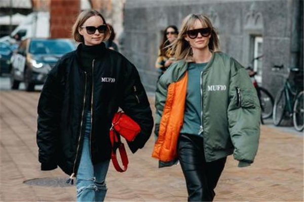 冬天穿什么外套最保暖 天氣再冷都不怕 冬天穿什么外套最保暖 天氣再冷都不怕