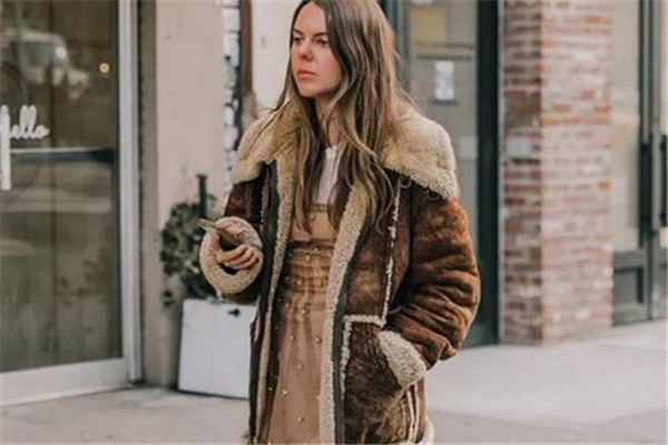 冬天穿什么外套最保暖 天氣再冷都不怕 冬天穿什么外套最保暖 天氣再冷都不怕