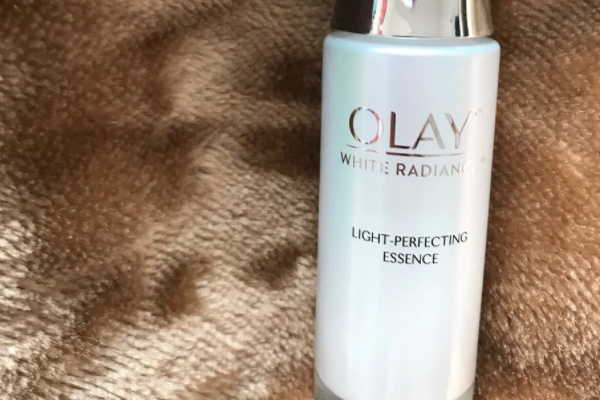 olay小白瓶可以見(jiàn)光嗎 不見(jiàn)光效果最好