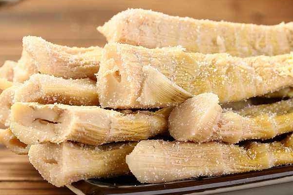 冬筍可以生吃嗎 不宜生吃 冬筍可以生吃嗎 不宜生吃