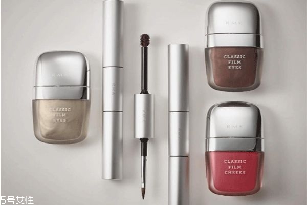 液體眼影干了怎么辦 液體眼影干掉了這樣做 液體眼影干了怎么辦 液體眼影干掉了這樣做