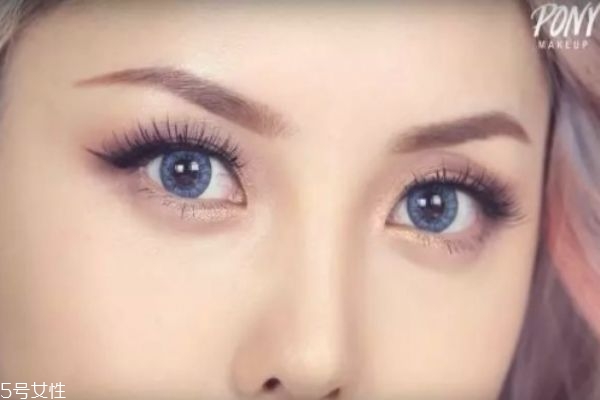 化妝的順序是什么 化妝時應(yīng)注意 化妝的順序是什么 化妝時應(yīng)注意