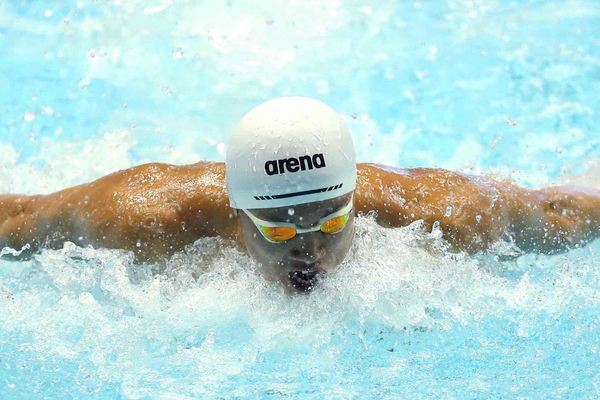 游泳能減肚子嗎 要加上控制飲食 游泳能減肚子嗎 要加上控制飲食