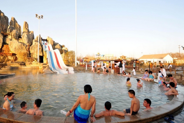 泡溫泉要多少錢 很難界定 泡溫泉要多少錢 很難界定