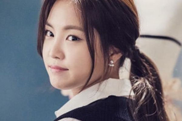 脖子短怎么變長 4個技巧變身天鵝頸 脖子短怎么變長 4個技巧變身天鵝頸