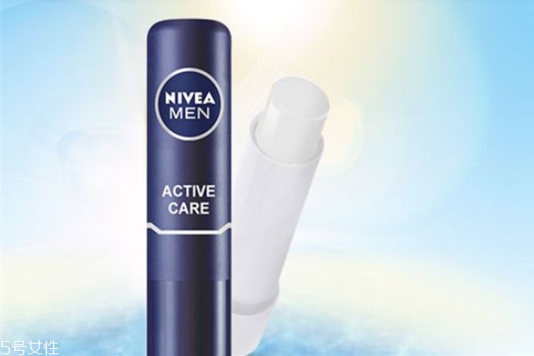 dhc潤唇膏男士能用嗎 男士唇膏推薦 dhc潤唇膏男士能用嗎 男士唇膏推薦