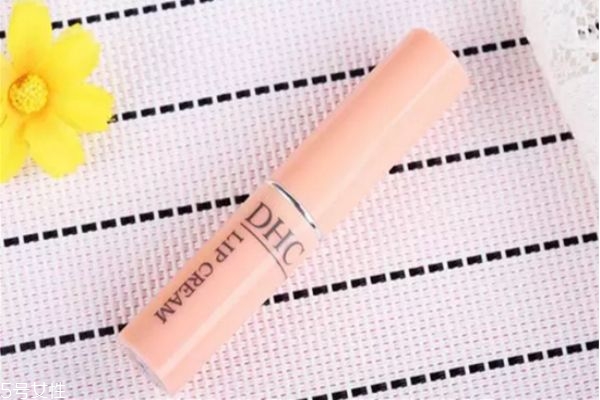 dhc唇膏批號(hào)在哪里 dhc潤唇膏生產(chǎn)批號(hào)查詢 dhc唇膏批號(hào)在哪里 dhc潤唇膏生產(chǎn)批號(hào)查詢