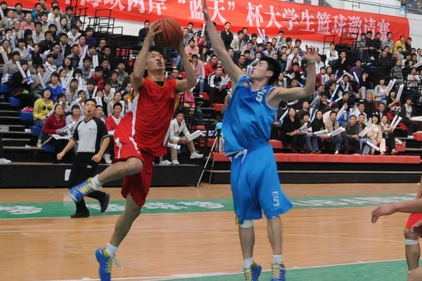 打籃球是劇烈運(yùn)動(dòng)嗎 屬于這個(gè)類別 打籃球是劇烈運(yùn)動(dòng)嗎 屬于這個(gè)類別