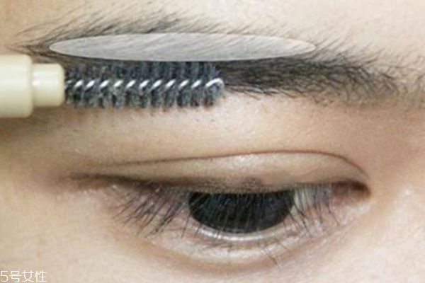 男生眉毛怎么修 男生適合什么眉形 男生眉毛怎么修 男生適合什么眉形