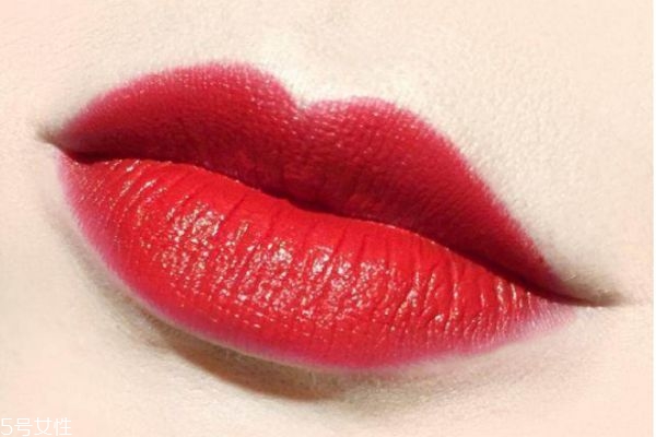 nars敢耀唇膏有什么顏色 nars敢耀唇膏試色 nars敢耀唇膏有什么顏色 nars敢耀唇膏試色