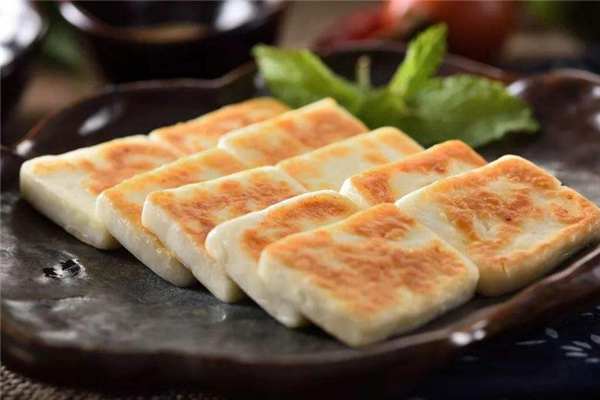 石屏豆腐是怎么制作的 當(dāng)?shù)鬲?dú)特秘方 石屏豆腐是怎么制作的 當(dāng)?shù)鬲?dú)特秘方