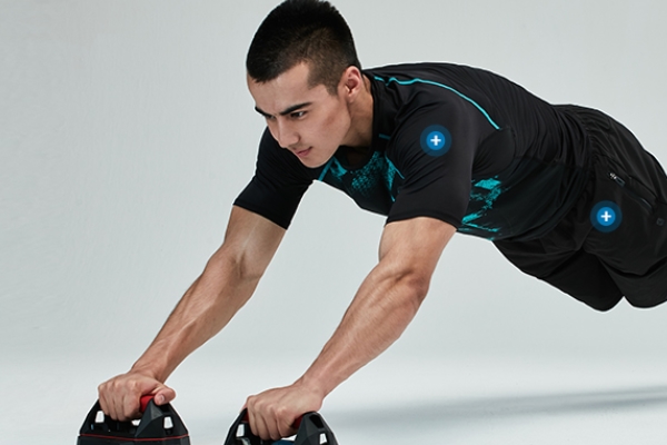 俯臥撐能改善駝背嗎 千萬(wàn)不要嘗試 俯臥撐能改善駝背嗎 千萬(wàn)不要嘗試